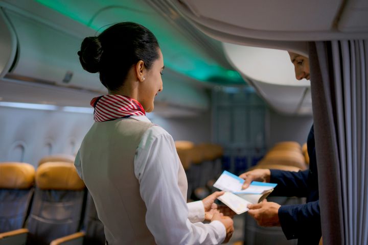 So THAT’s Why Flight Attendants Actually Greet Boarding Passengers